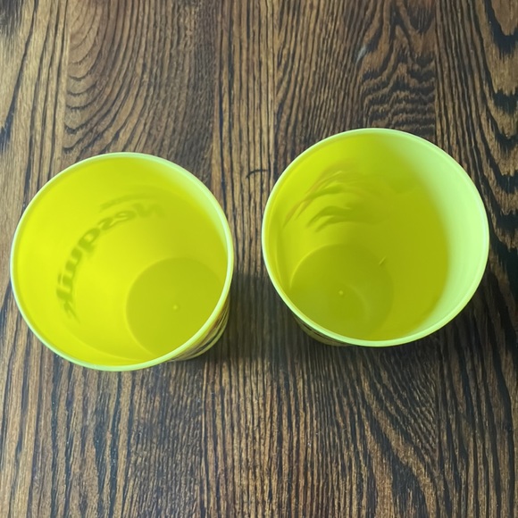 Nestle Nesquik Plastic Cups Advertisement - Picture 3 of 5